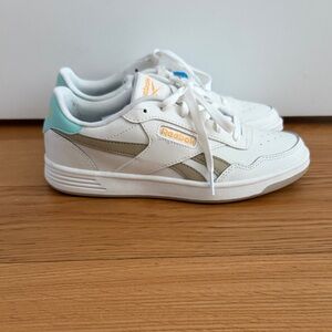 Reebok Women’s white Sneakers with Light Blue and Beige Accents